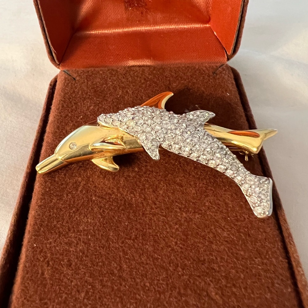 Swarovski signed Dolphin Pin Gold Toned Rhinestones W/Original gift box NIB
